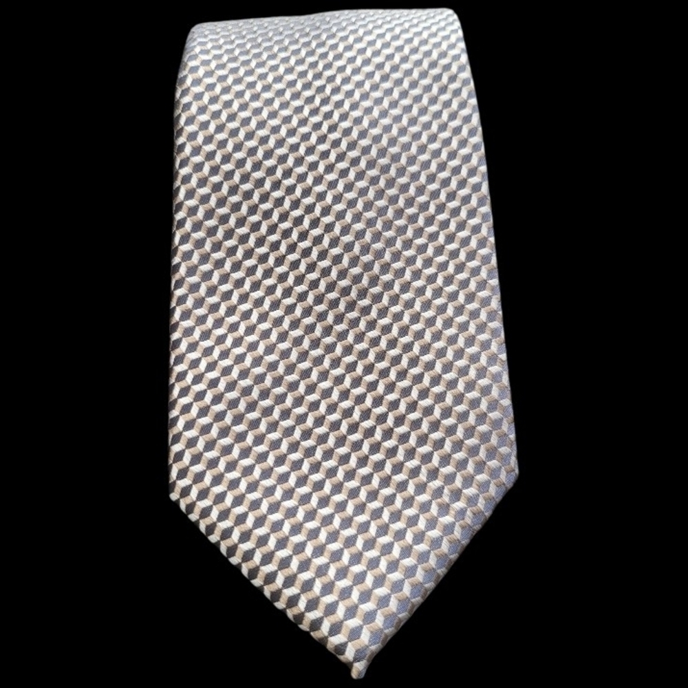 Michael Kors Elegant NWT Brown and Tan Tie 3.5 Wide Extra Long